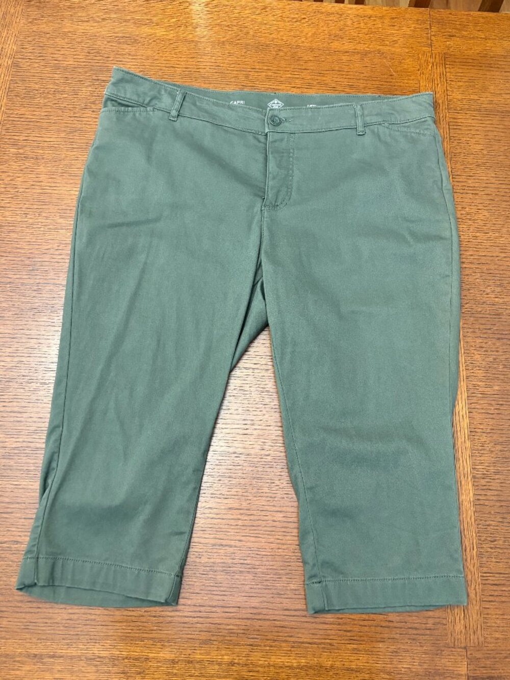 St. John's Bay olive green brushed denim capri pants sz 16W